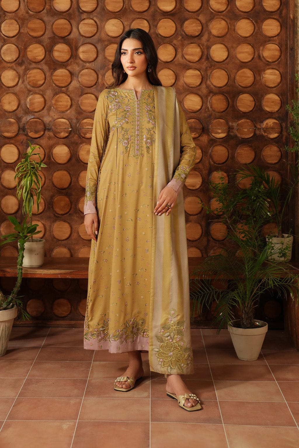 Iznik Mustard Full Print Lawn Embroidered 3Piece Unstitched