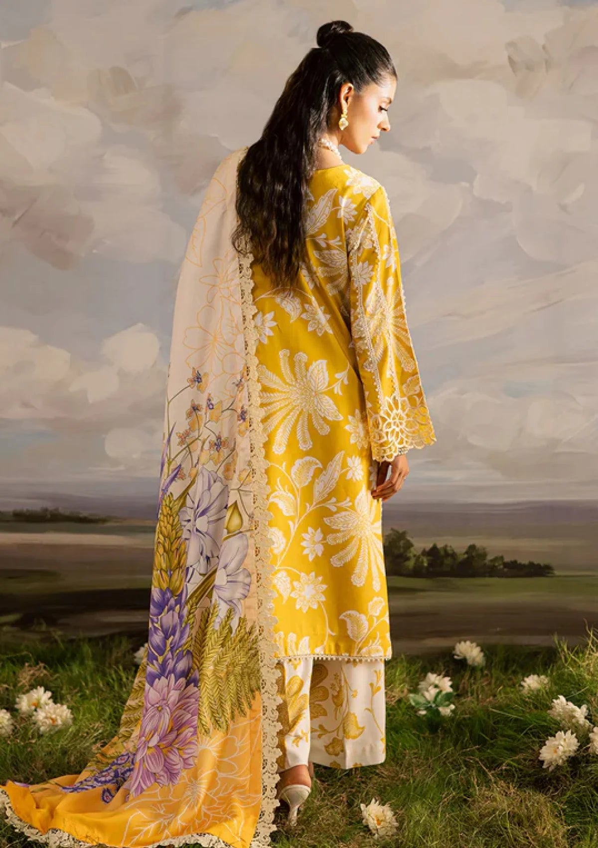 Mahnur Yellow K-03 Luxury Lawn Embroidery 3piece Unstitched