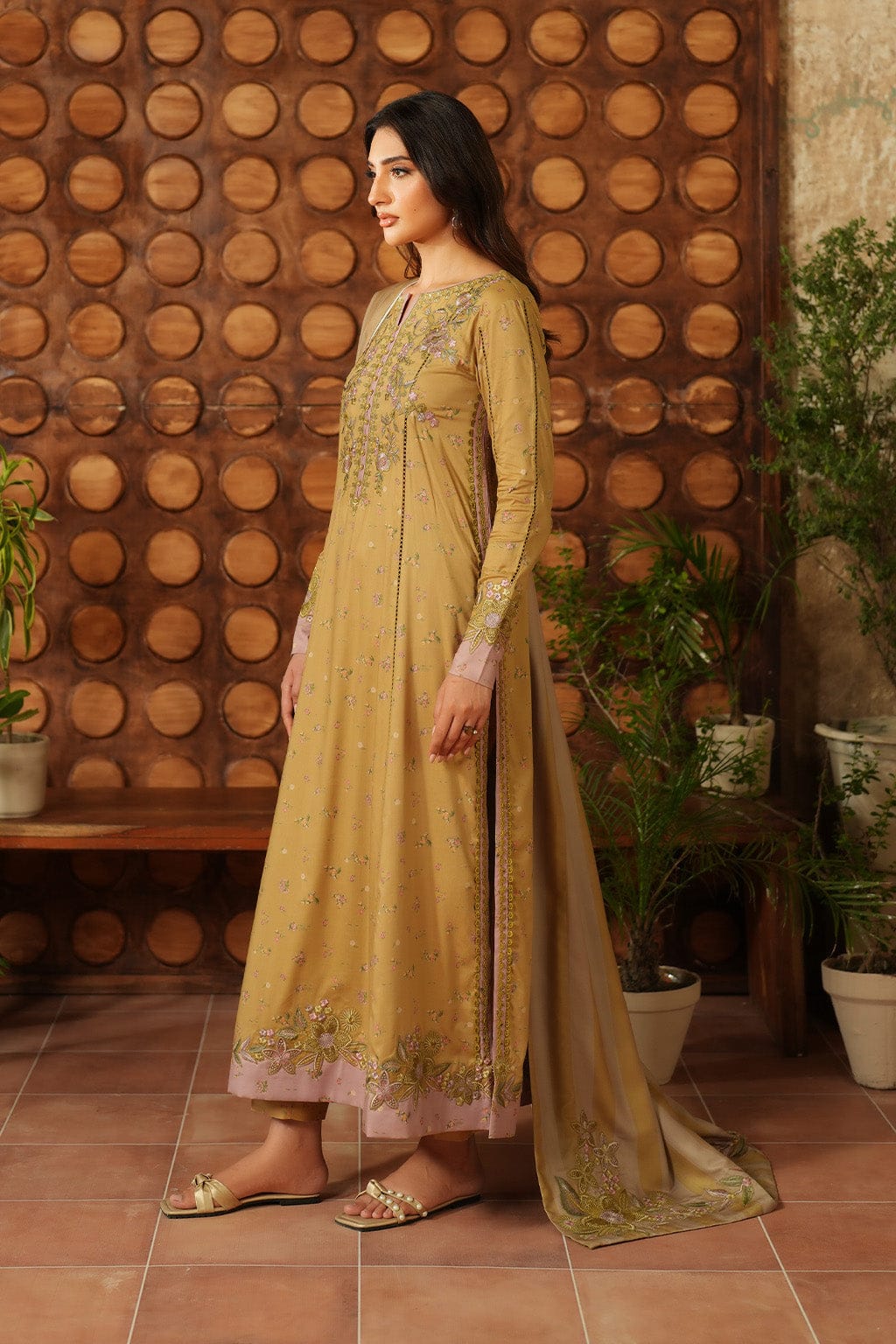 Iznik Mustard Full Print Lawn Embroidered 3Piece Unstitched
