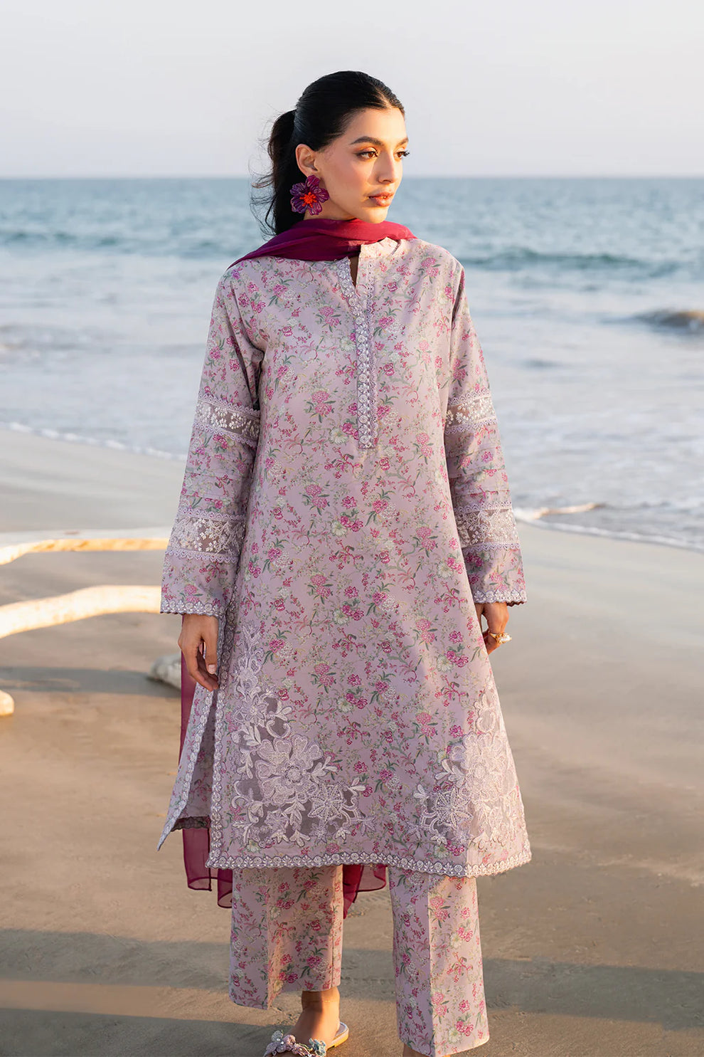 Iznik Pink Maroon Lawn Emb Full Suit Print Unstitched SC-1301