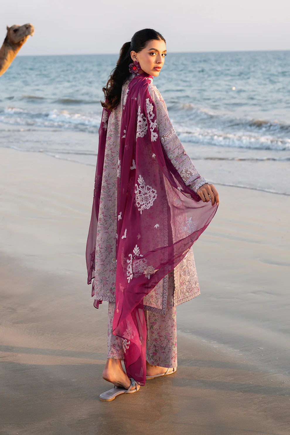 Iznik Pink Maroon Lawn Emb Full Suit Print Unstitched SC-1301