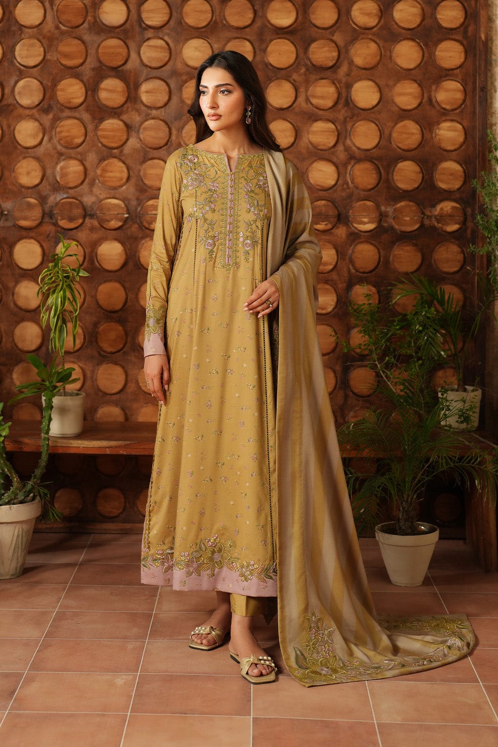 Iznik Mustard Full Print Lawn Embroidered 3Piece Unstitched
