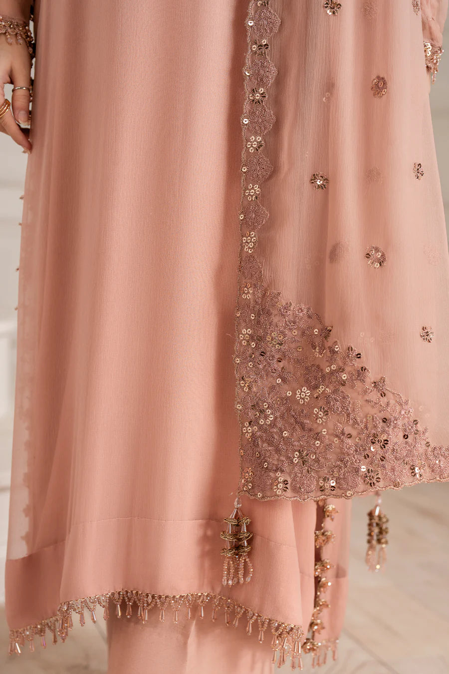 Iznik Tea Pink Chiffon Embroidery Hand Work 3Piece Unstitched