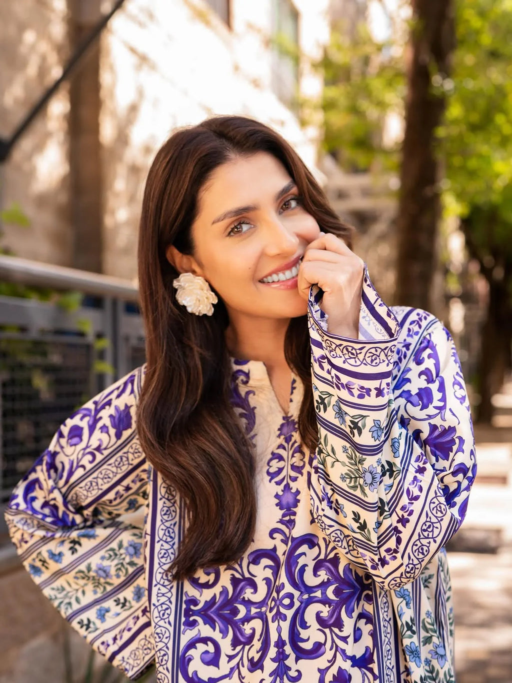 Aiza Khan Wear Swiss Lawn Printed 2-Piece Dress Unstitched