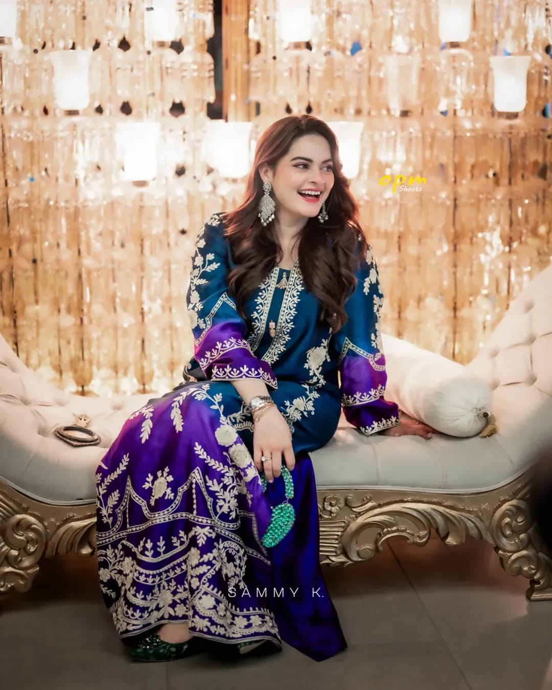 Minal Khan Lawn Printed Embroidered 3piece Unstitched