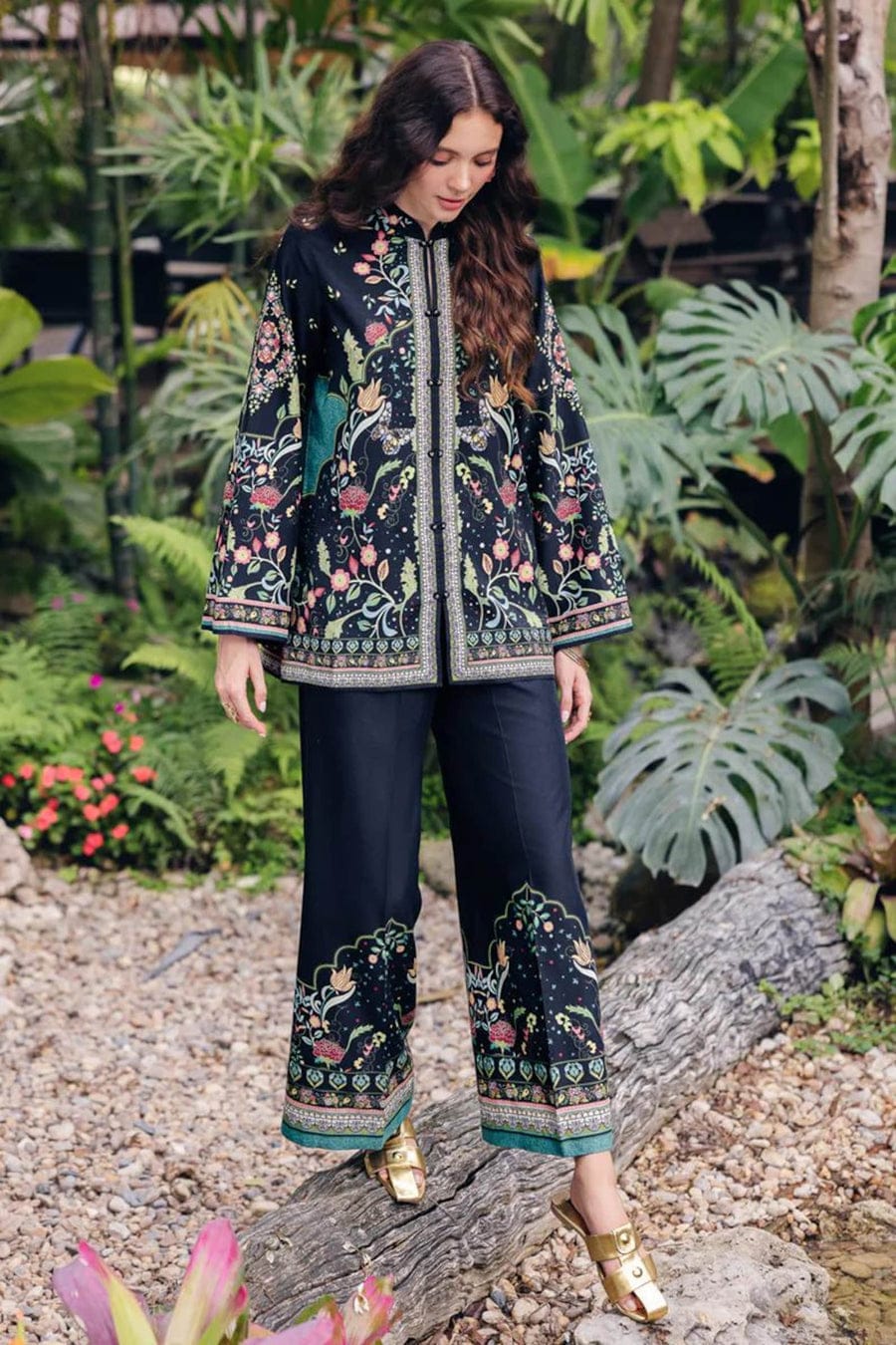 Qalamkar Swiss Lawn Digital Printed 2-Piece Dress Unstitched