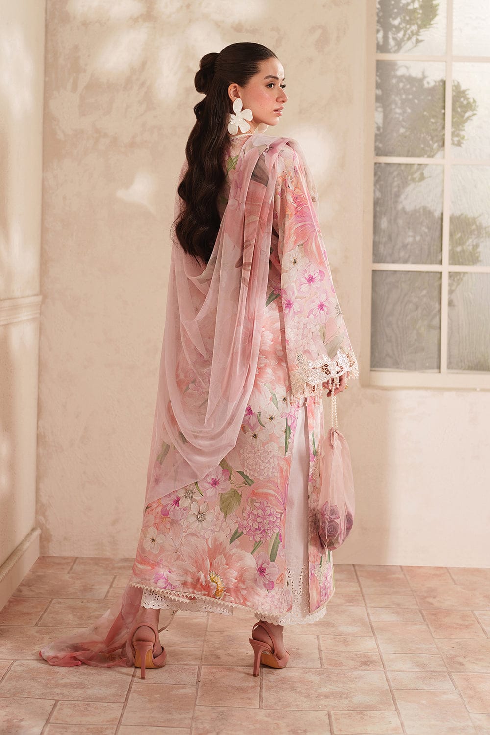 Baroque UF-4412 Multi Luxury Lawn Printed Embroidery 3 picec Unstitched