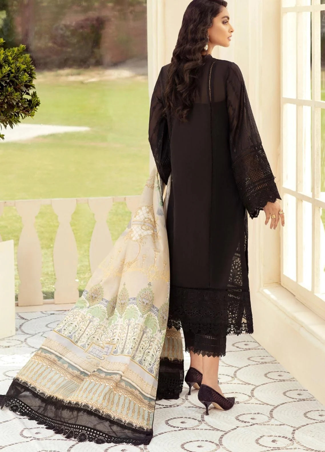 chiffon collection Embroidered silk dupatta 3 Piece Unstitched Suit sc 1065