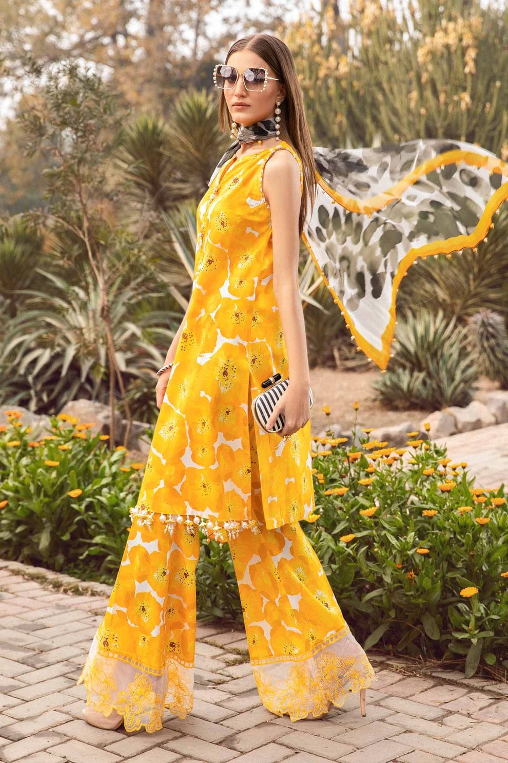 Maria B M.print Yellow New Arrival Embroidery 3pc SC 1168