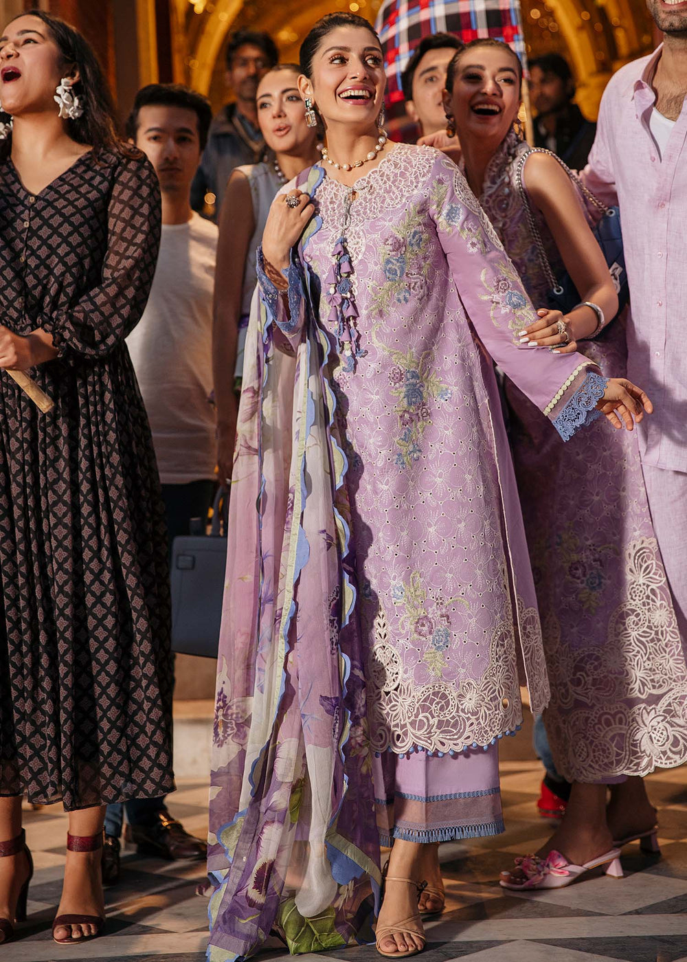 Mushq Light Purple Chikankari Lawn Embroidery Dress 3pc SC 1209